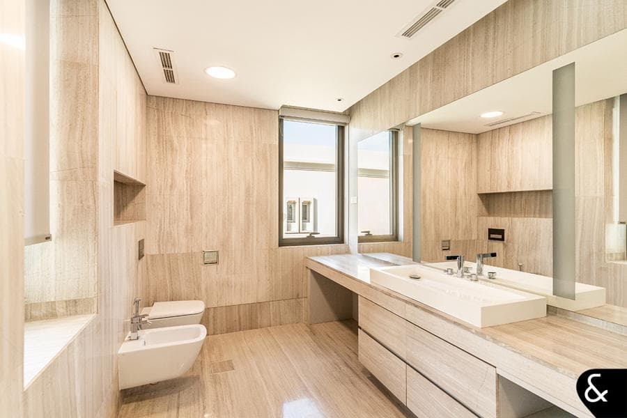 Signature Villas Frond D Gallery