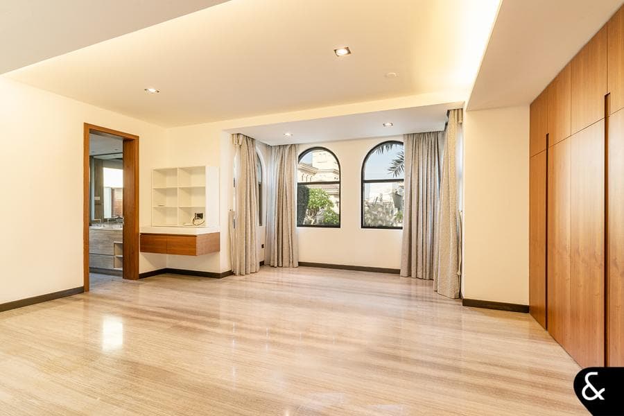 Signature Villas Frond D Gallery